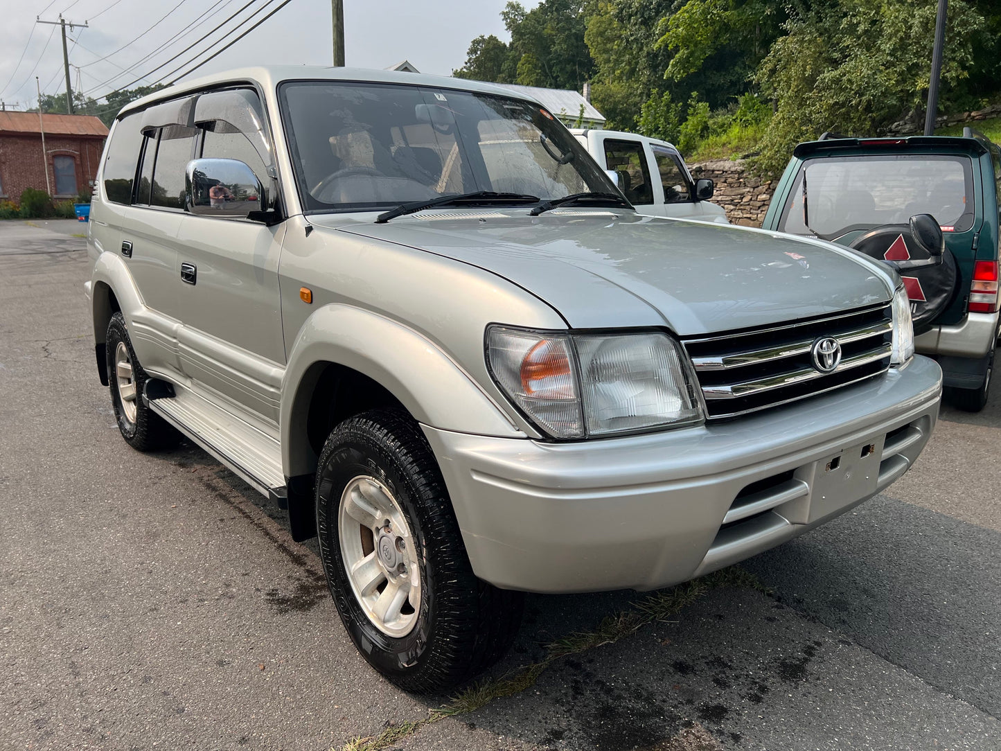 1998 Toyota Land Cruiser Prado TX image 2
