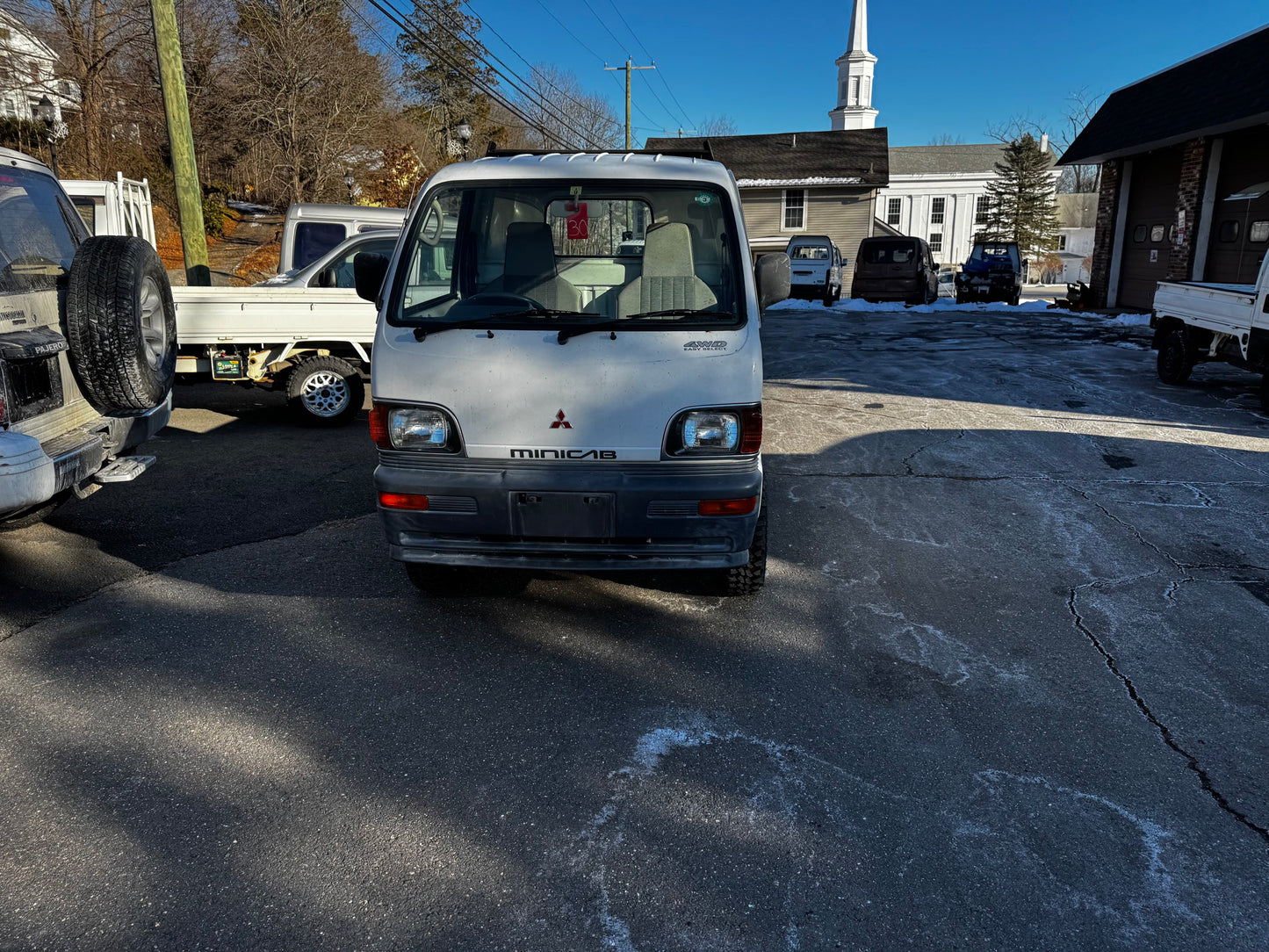1996 Mitsubishi Minicab image 1
