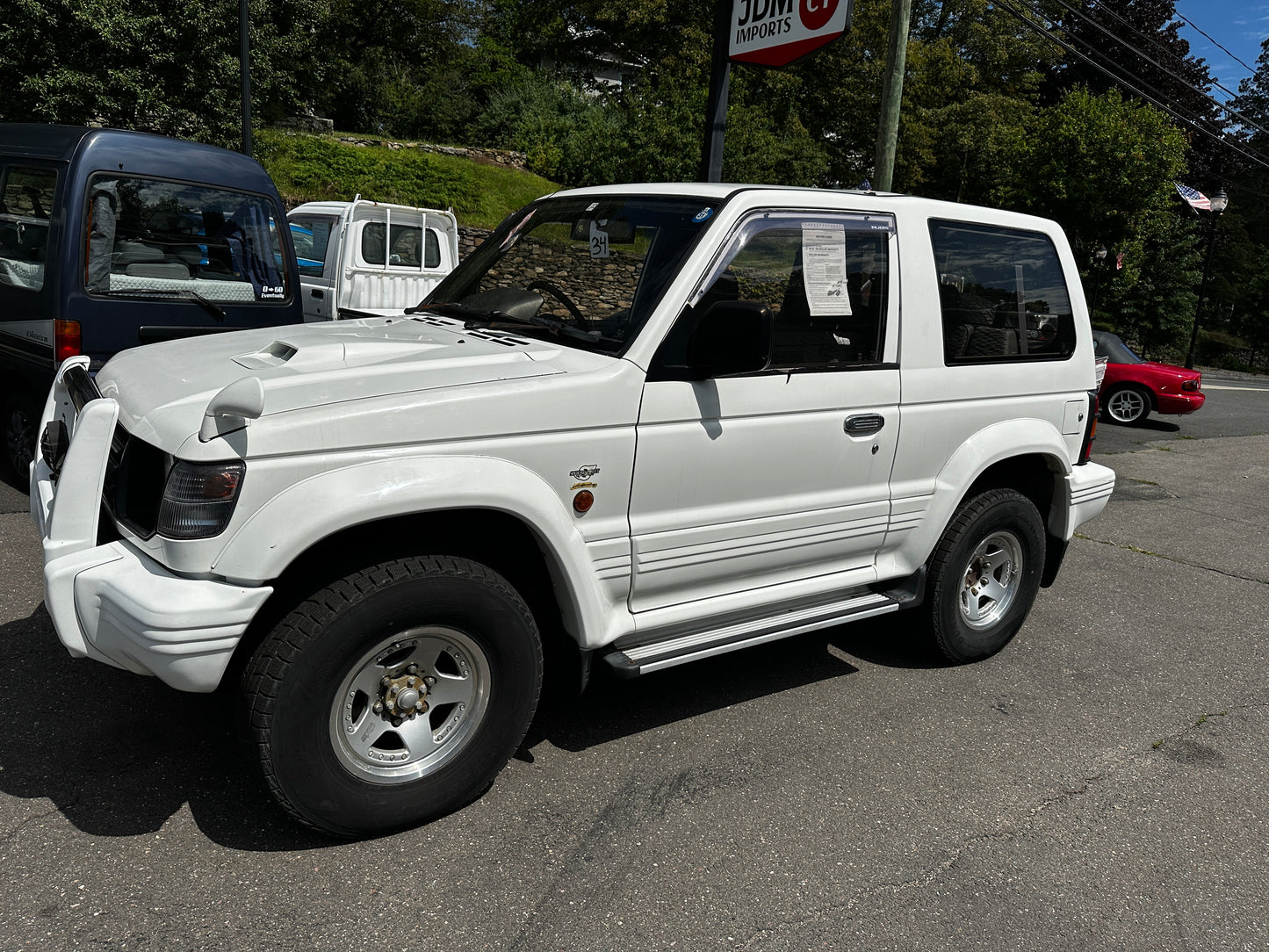 1993 Mitsubishi Pajero image 1