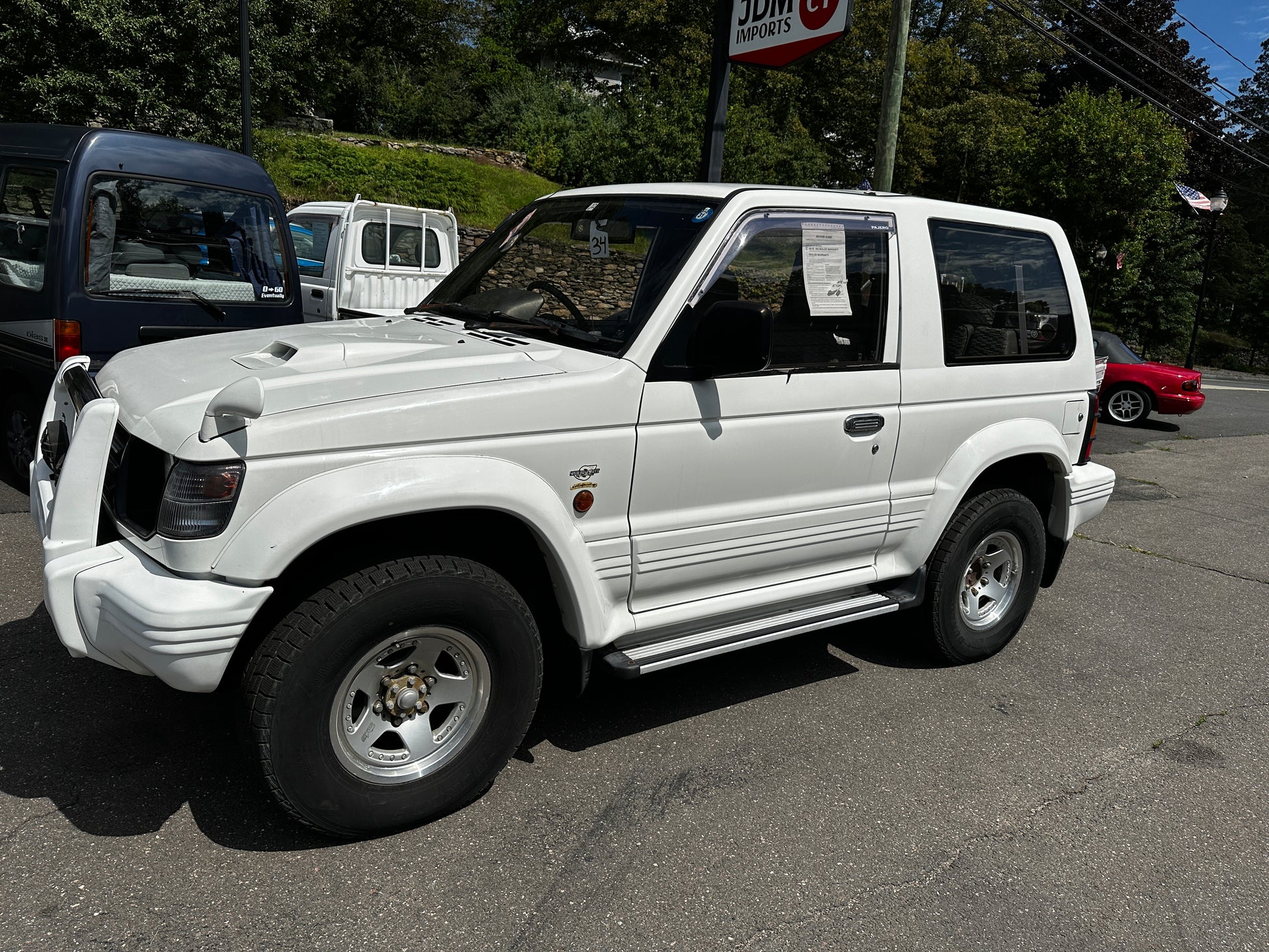 1993 Mitsubishi Pajero image 1